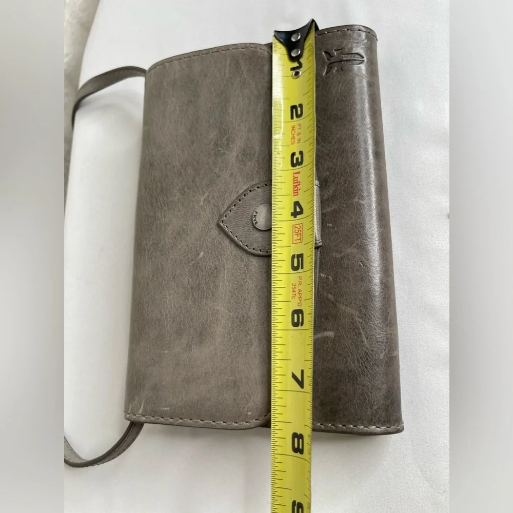 NWOT Frye Melissa gray Distressed Leather Flap Crossbody Wallet - Picture 10 of 11